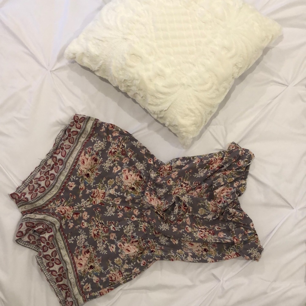 Angies, Floral strapless romper🌸